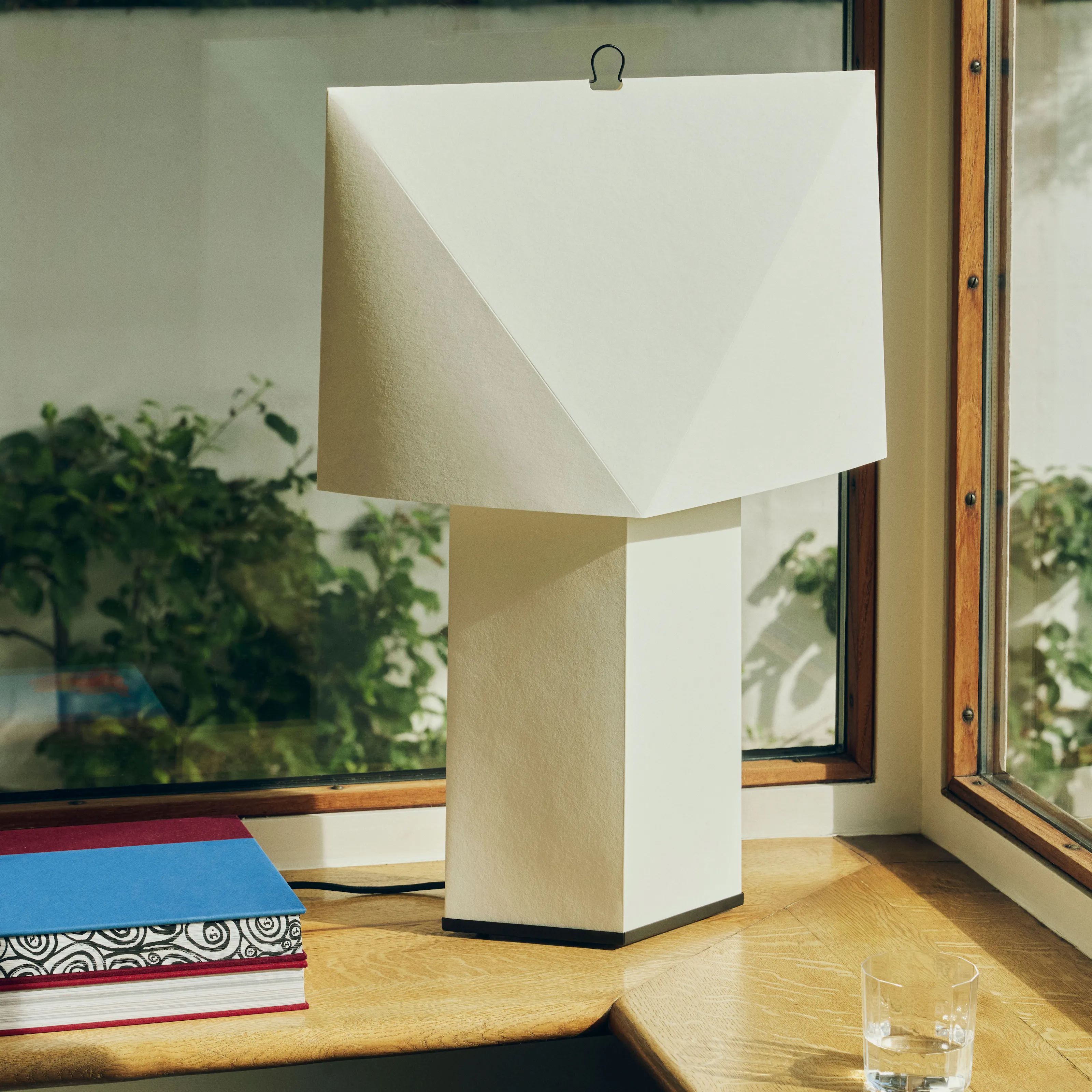 Aplat Table Lamp - 6