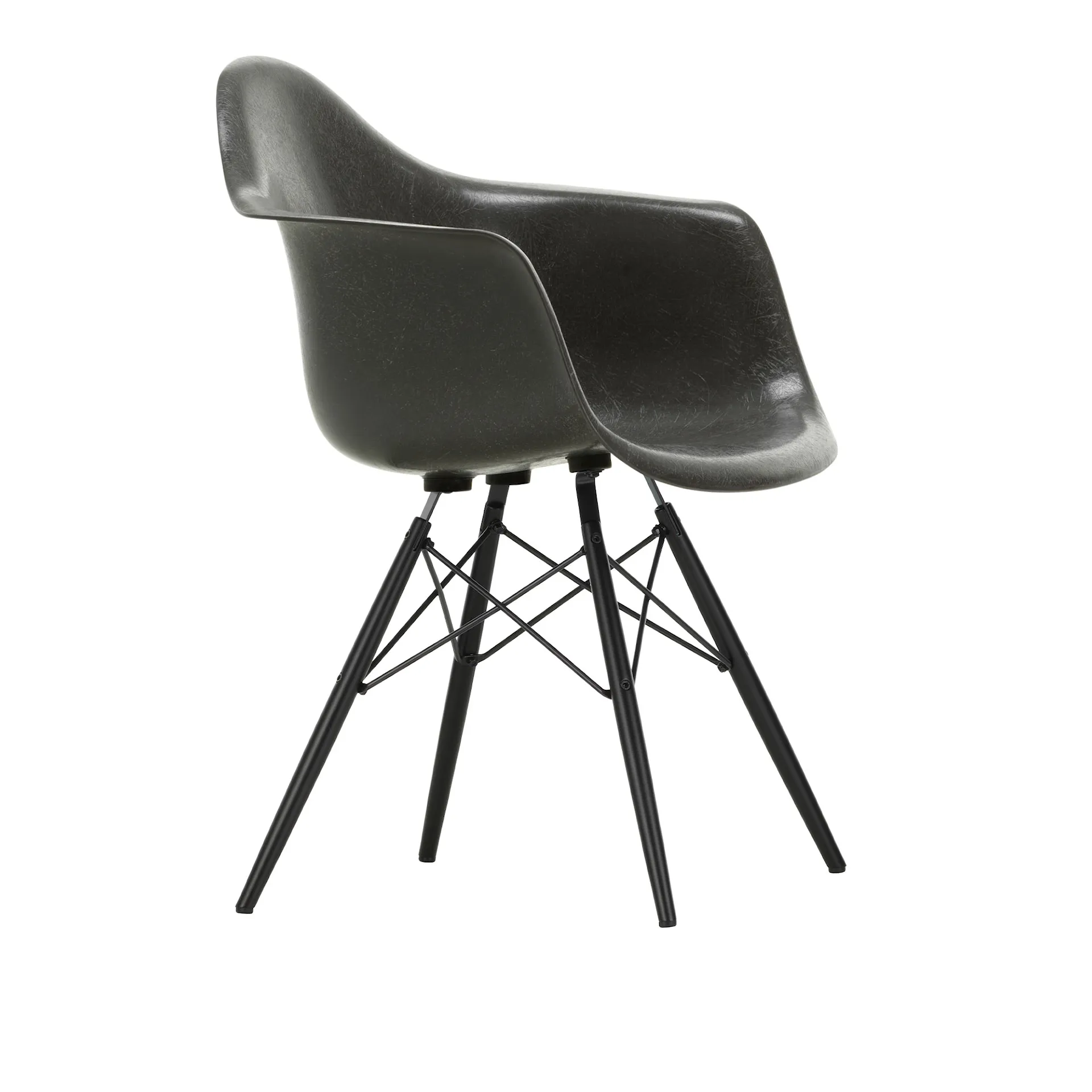 Eames Fiberglass Armchair DAW lenestol Black Maple - Vitra - Charles & Ray Eames - NO GA