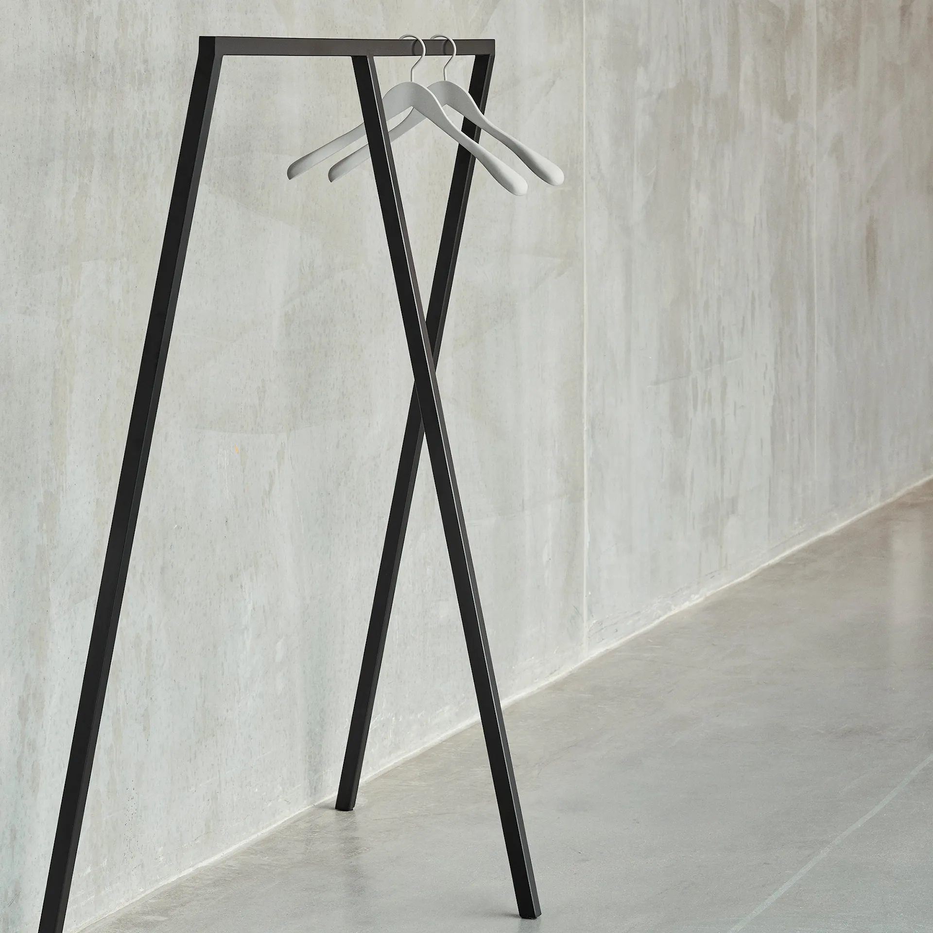 Loop Stand Wardrobe kleshenger - HAY - NO GA