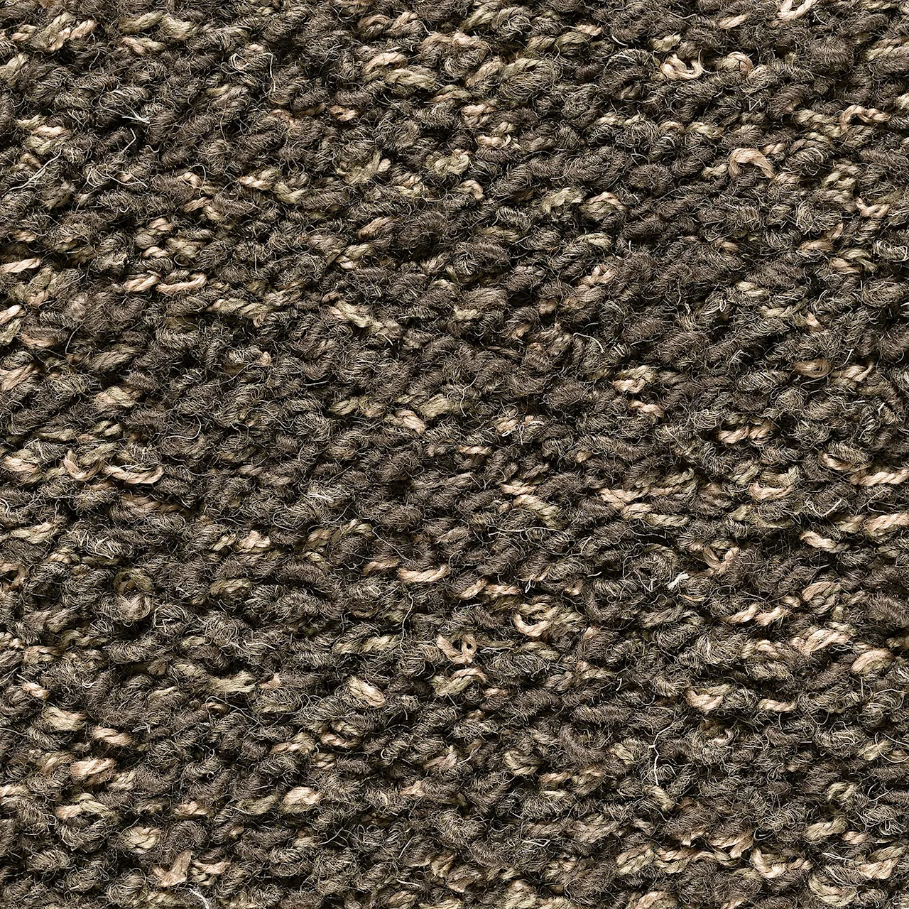 Esther Smokey Brown 781 ullteppe