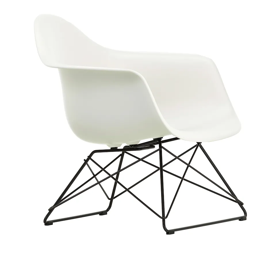 Eames Plastic Armchair - LAR