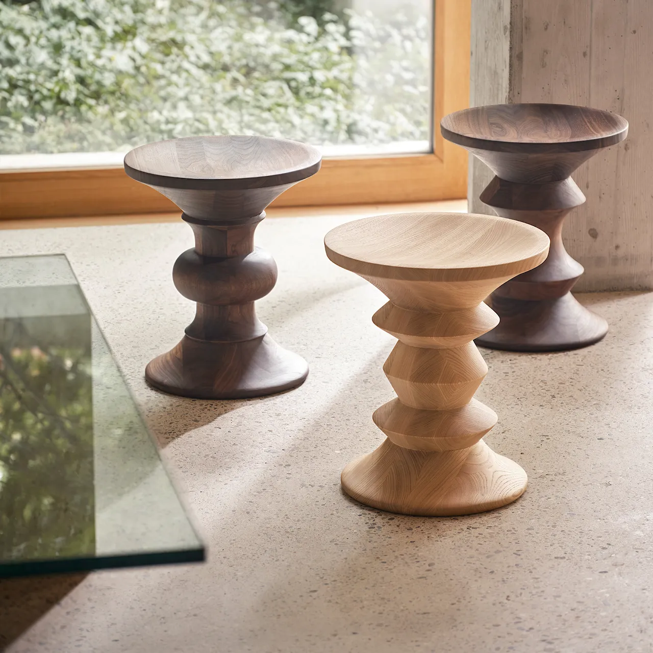 Eames Stool krakk