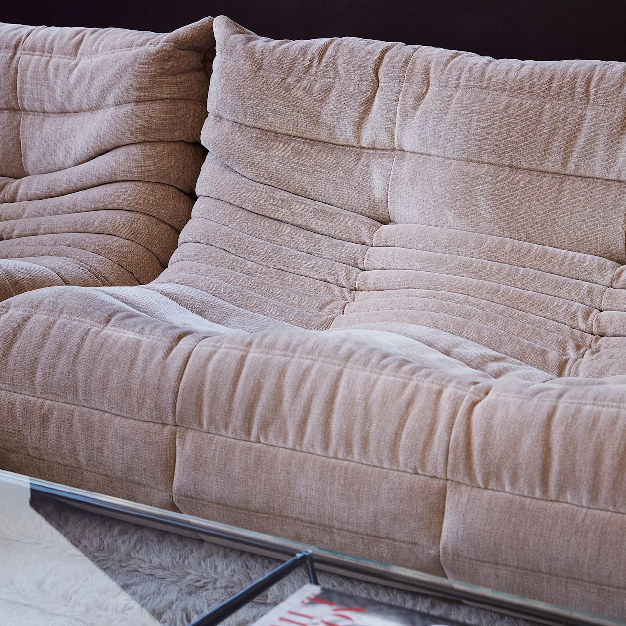 Togo Small Settee, Fabric Cat. S Alcantara Kiwi 4566