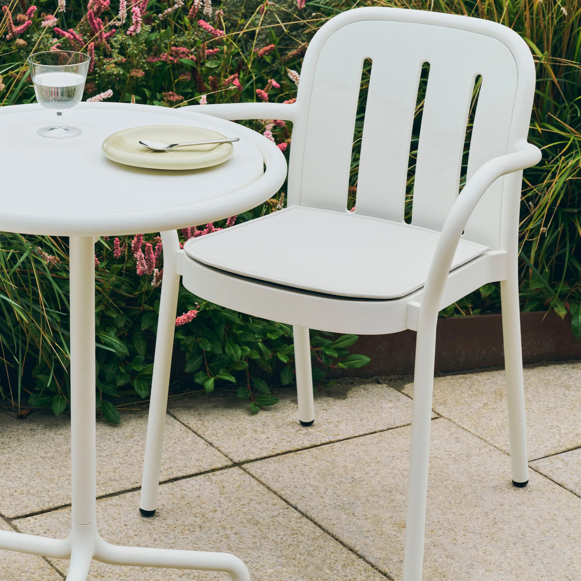Deville utendørs spisebord Ø55 cm - 3