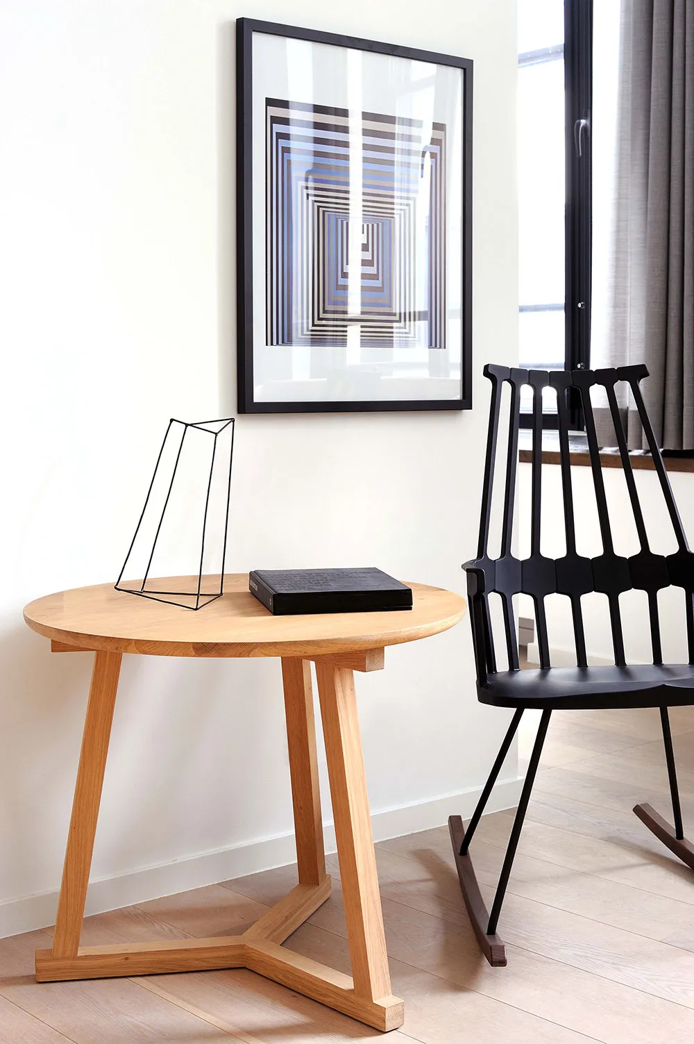 Tripod Sidebord - 4