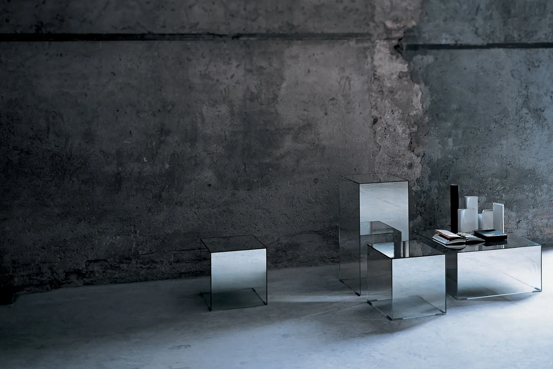 Illusion Low Table - Glas Italia - NO GA