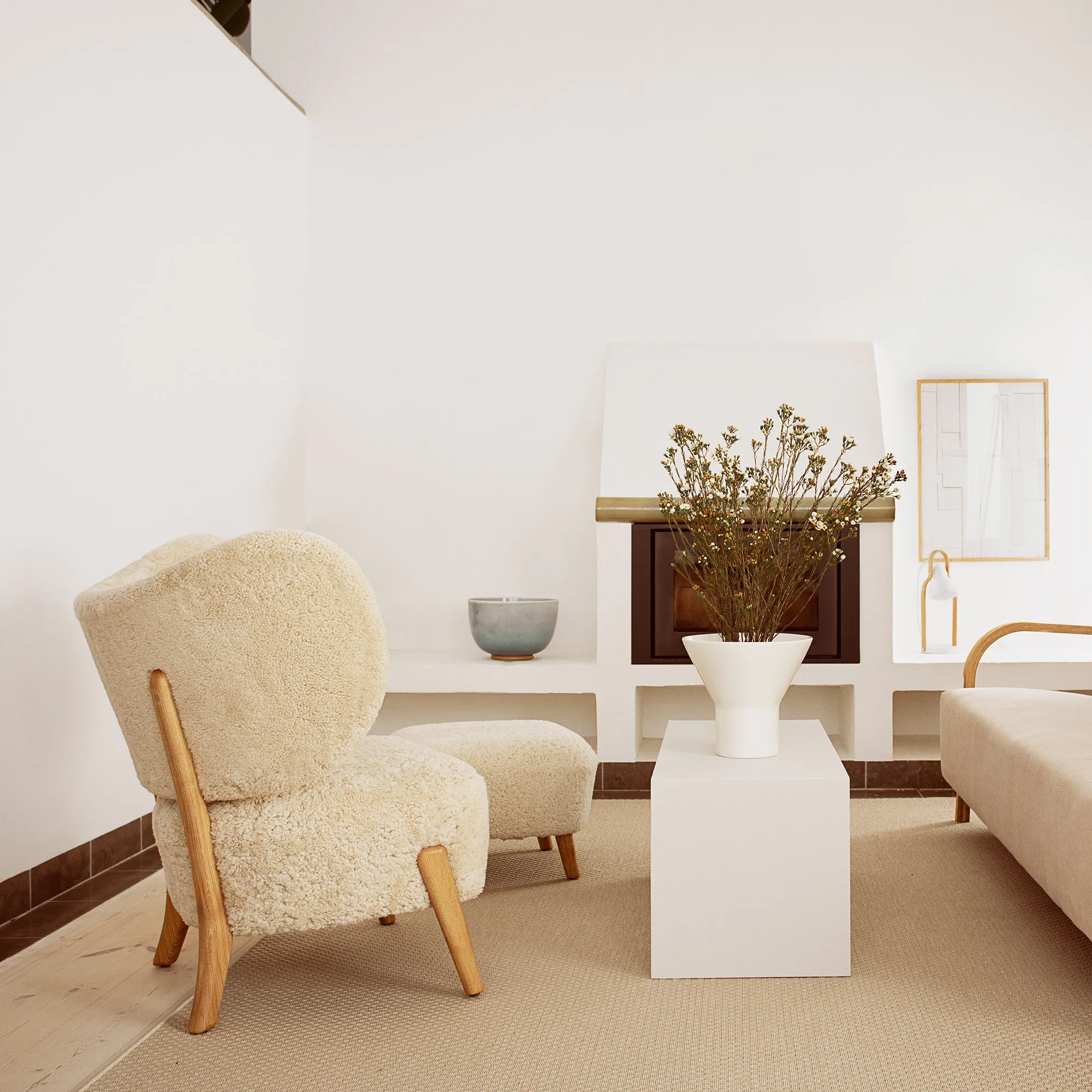 TMBO Lounge Chair - 5