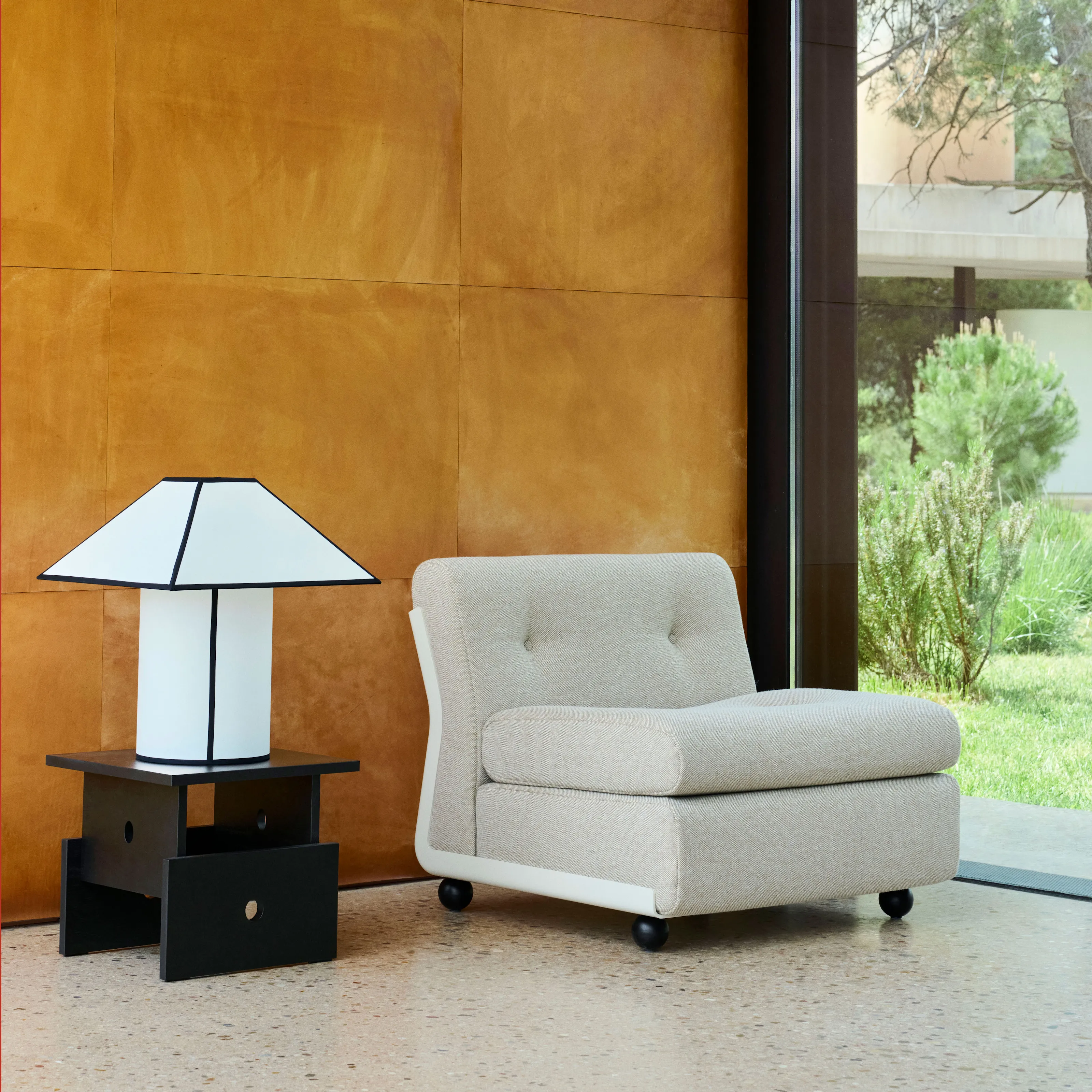 Ava Pyramid Table Lamp - 14