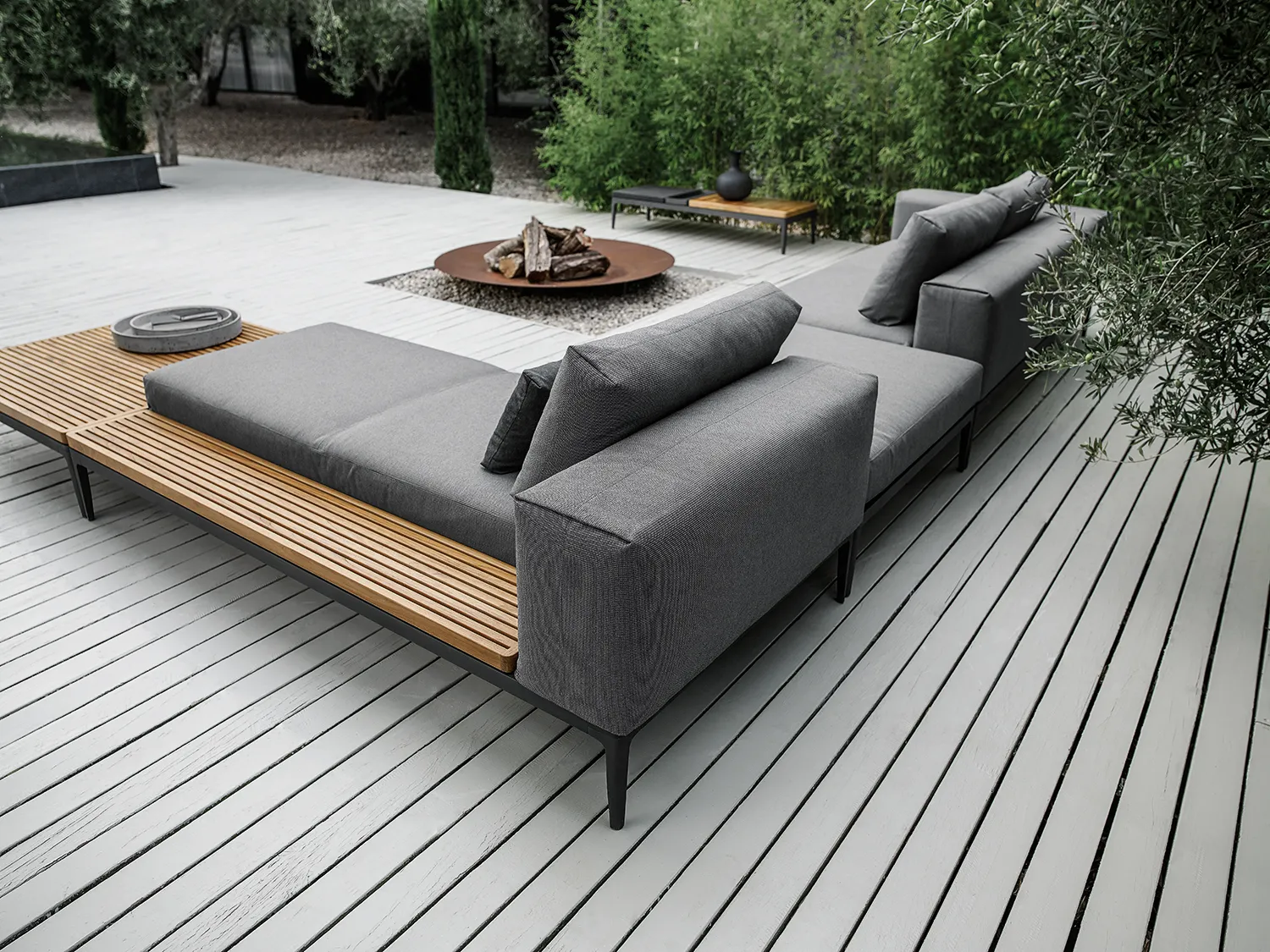 Grid Lounge Centre Unit - 6