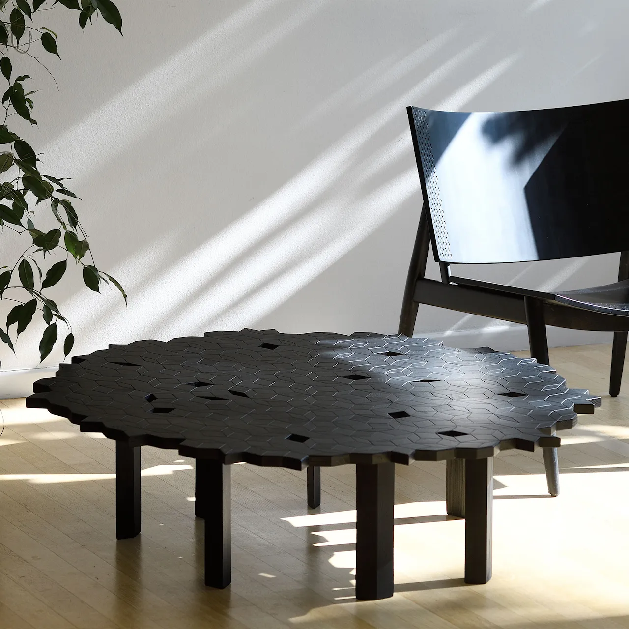 Ombra Table