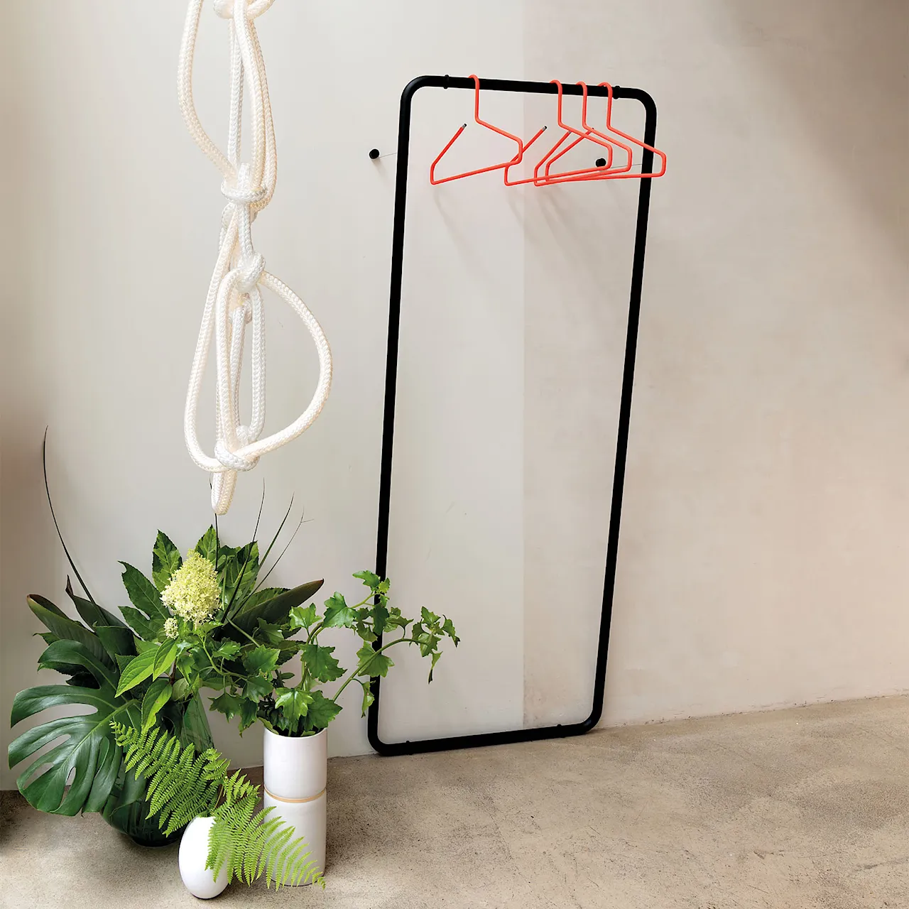 Curve Coat Rack