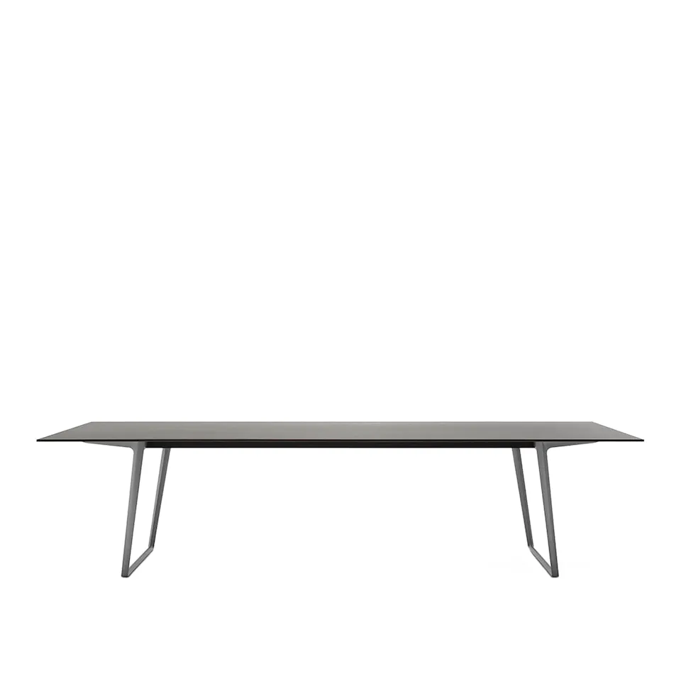 Axy Comfort Table