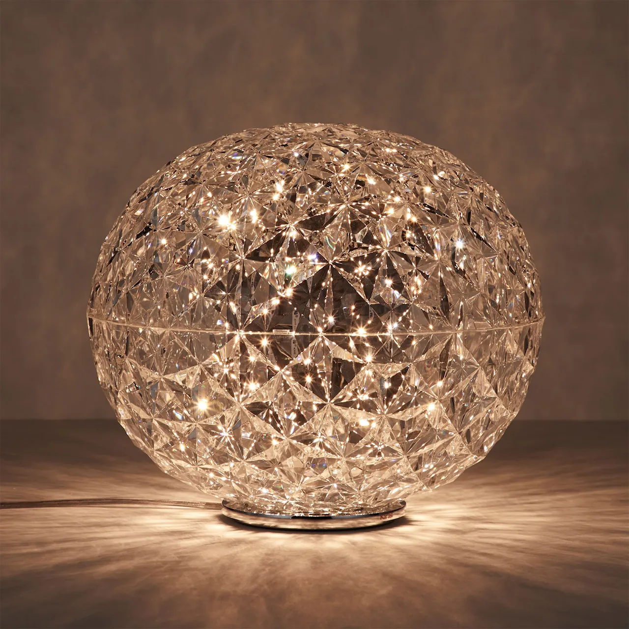 Planet Table Lamp