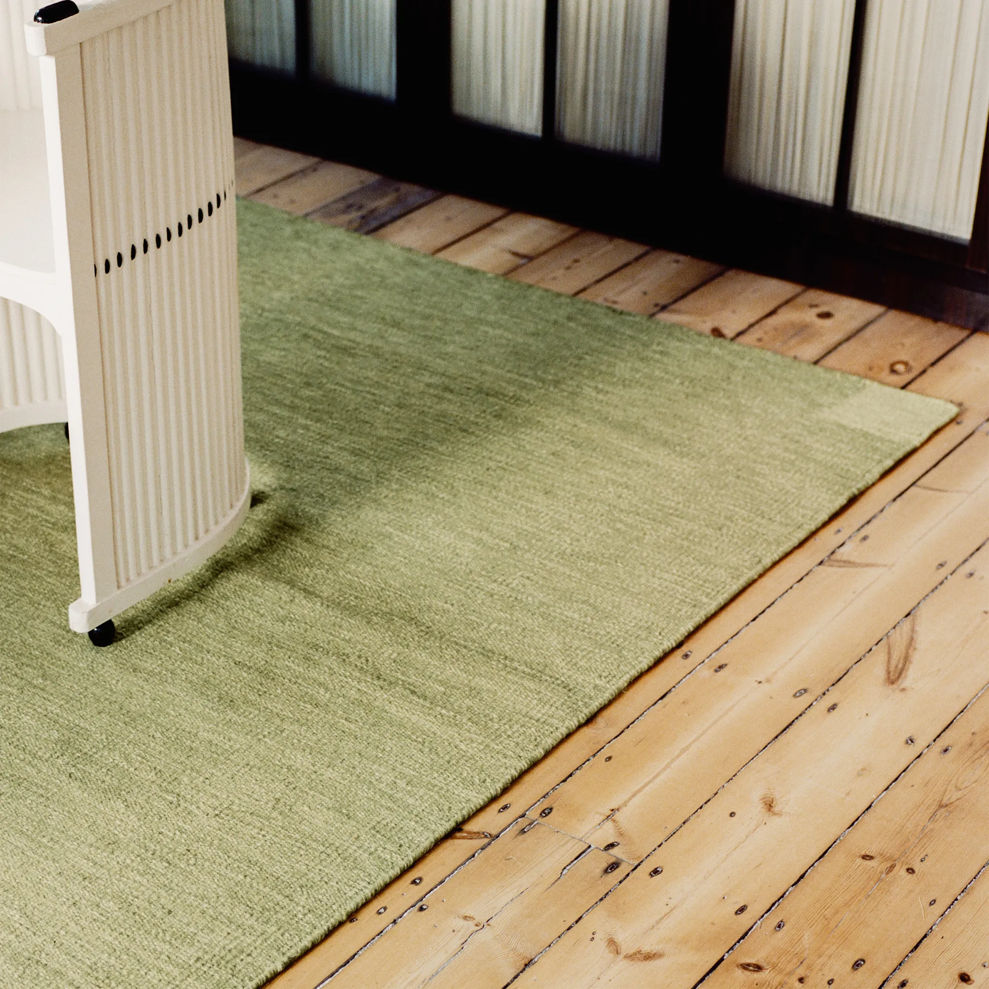 Tradition Solid Green ullteppe - 3
