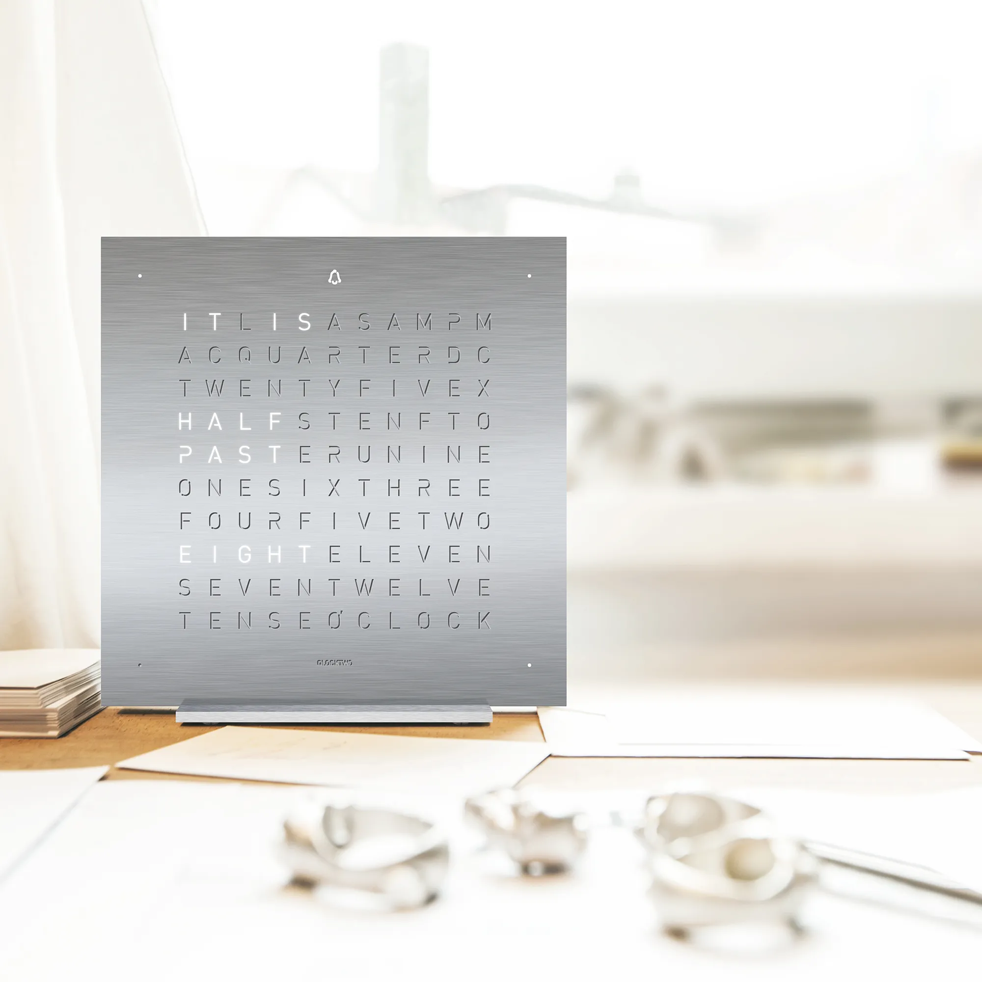 Qlocktwo Earth 13,5 – Stainless Steel - 3