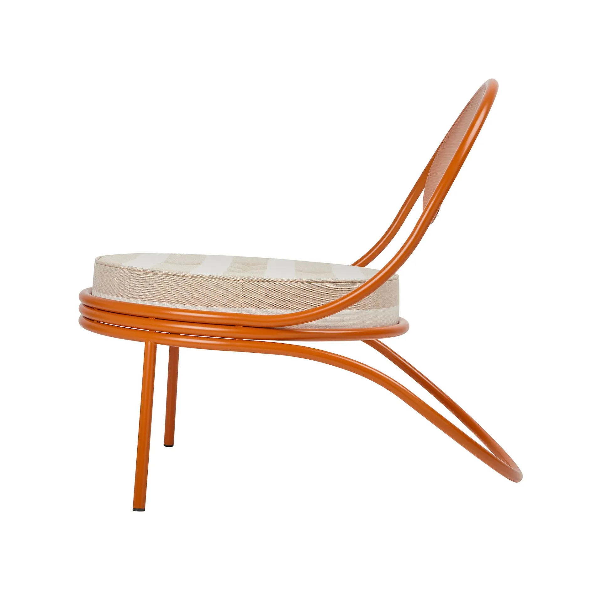 Copacabana Outdoor Lounge Chair - Seat Upholstered, International Orange Base - Gubi - Mathieu Matégot - NO GA