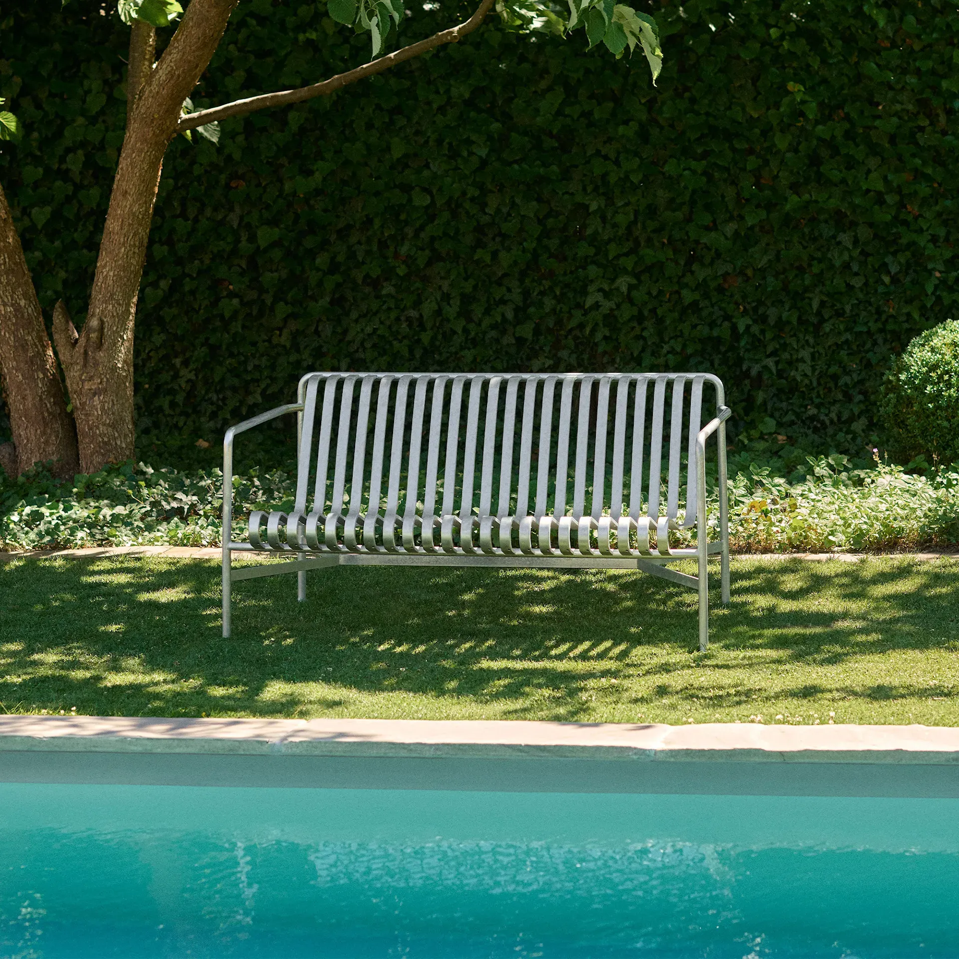 Palissade loungesofa, 2 lenestoler og hagebord - 4