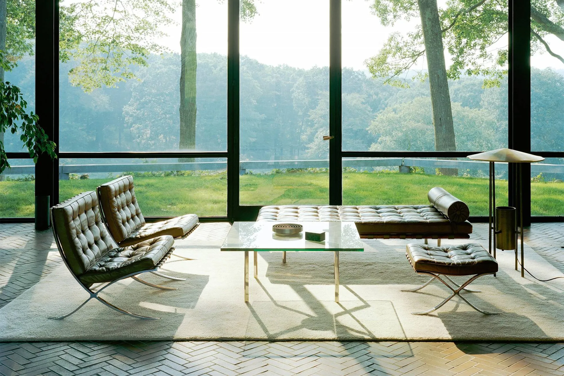 Barcelona Table - Knoll - Ludwig Mies van der Rohe - NO GA