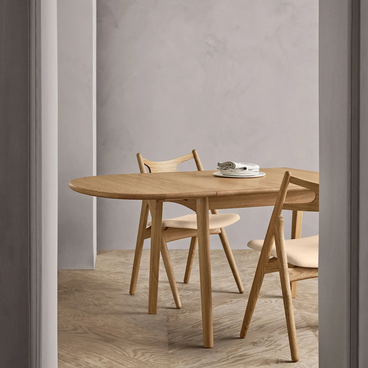CH002 spisebord