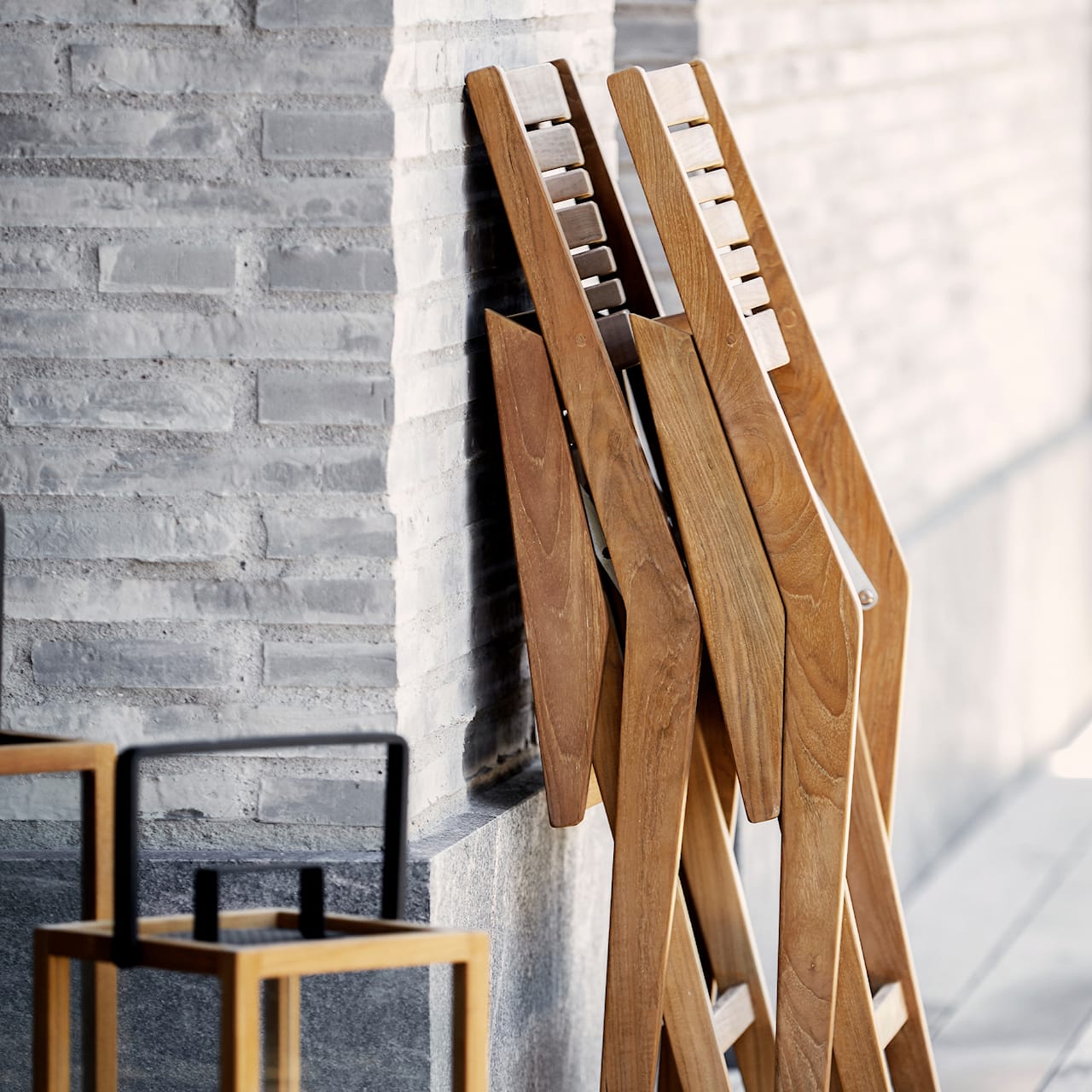 Flip Folding Chair With Armrest