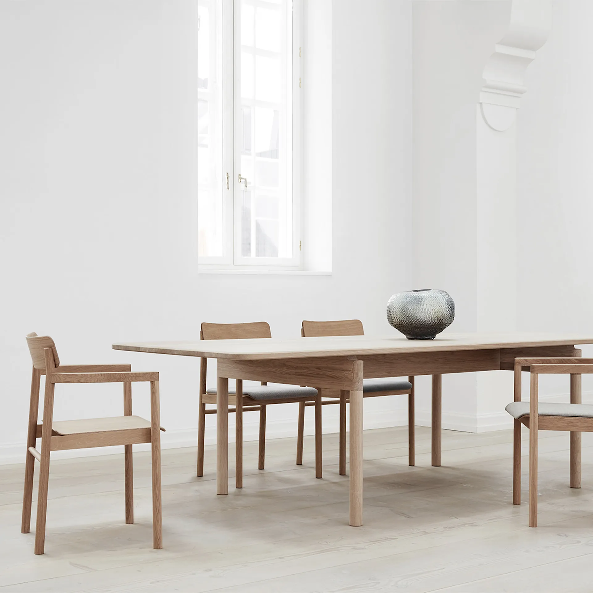 Post Table - Fredericia Furniture - Cecilie Manz - NO GA