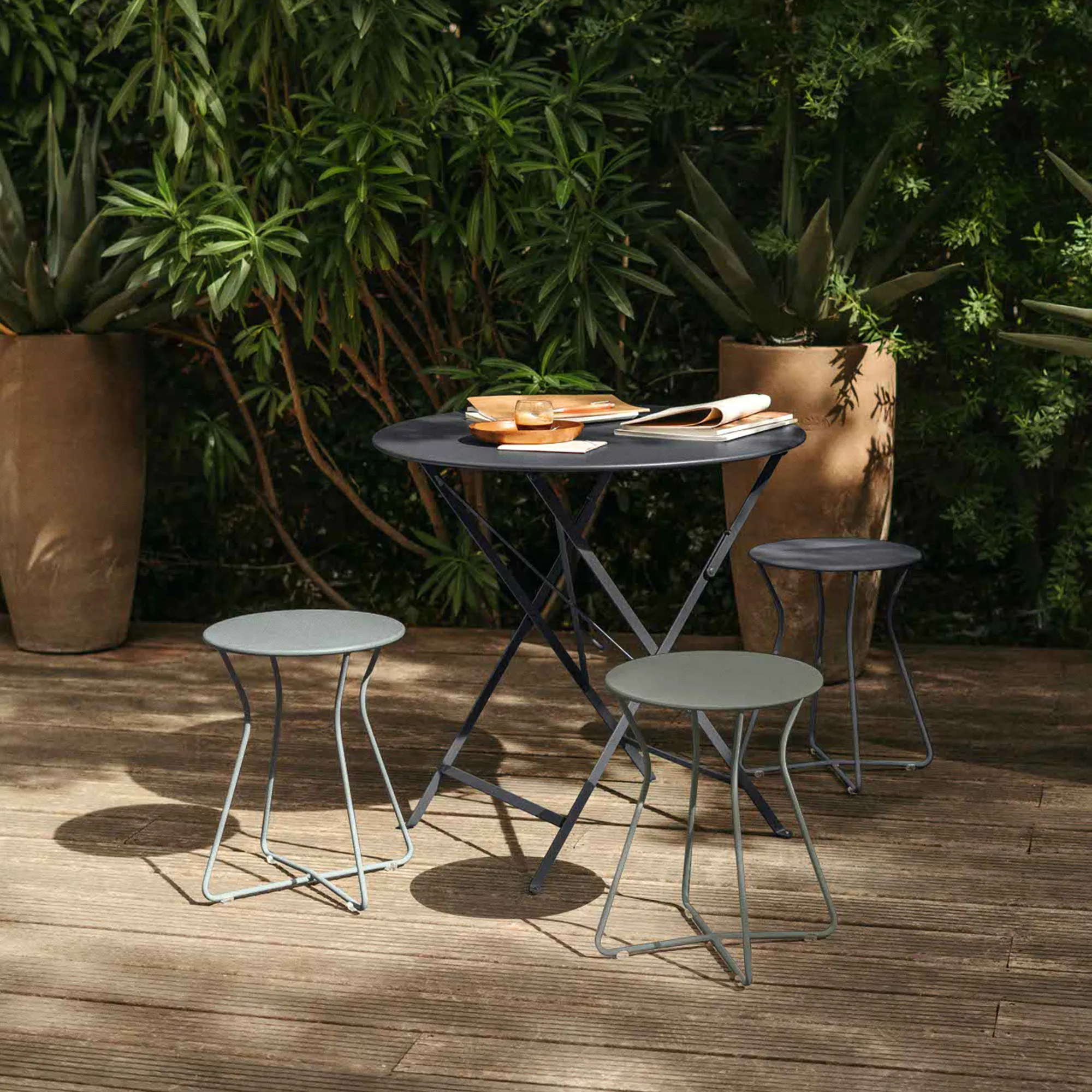 Bistro utendørs spisebord Ø 117 cm - 5