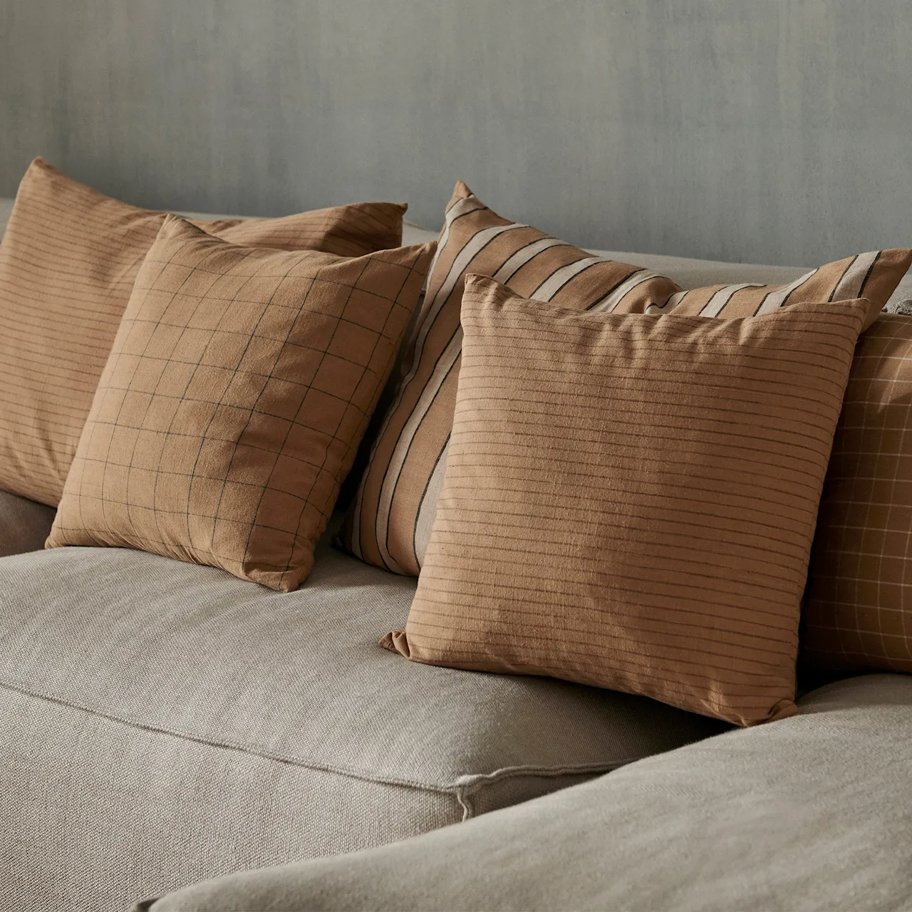 Brown Cotton pute