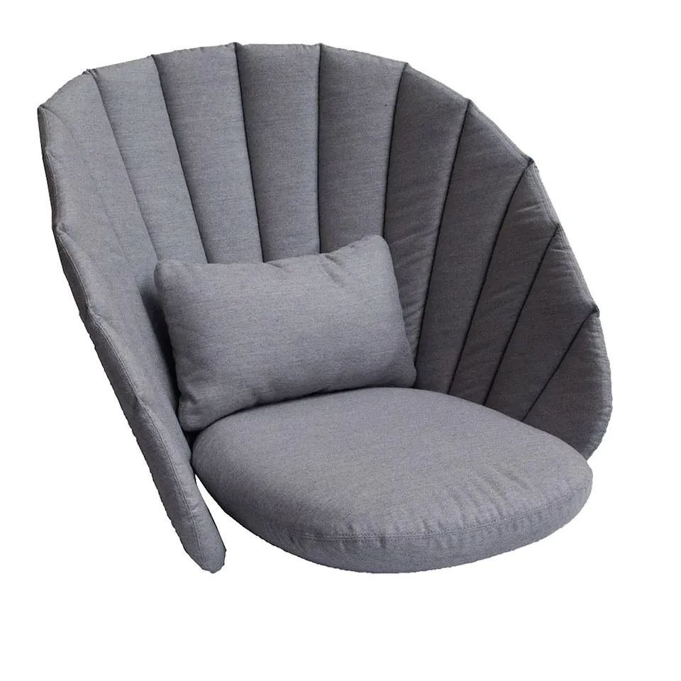 Peacock Cushion Lounge Lenestol