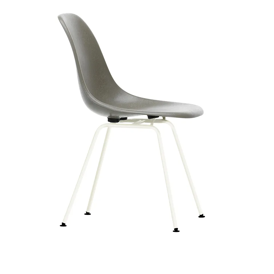 Eames Fiberglass Chair DSX stol White