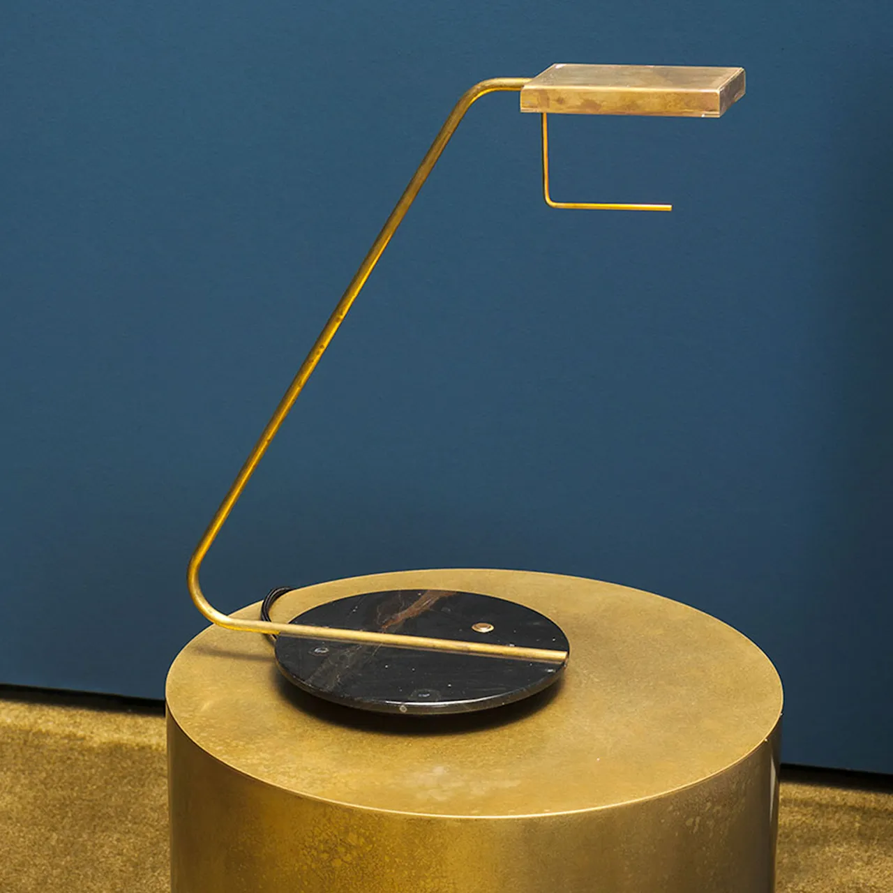 Blade Table Lamp