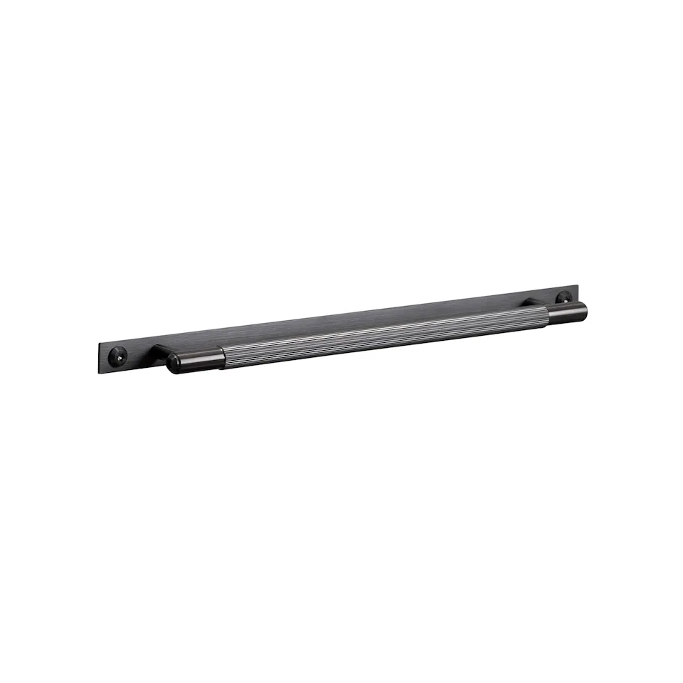 Pull Bar Plate Linear Medium Gun Metal