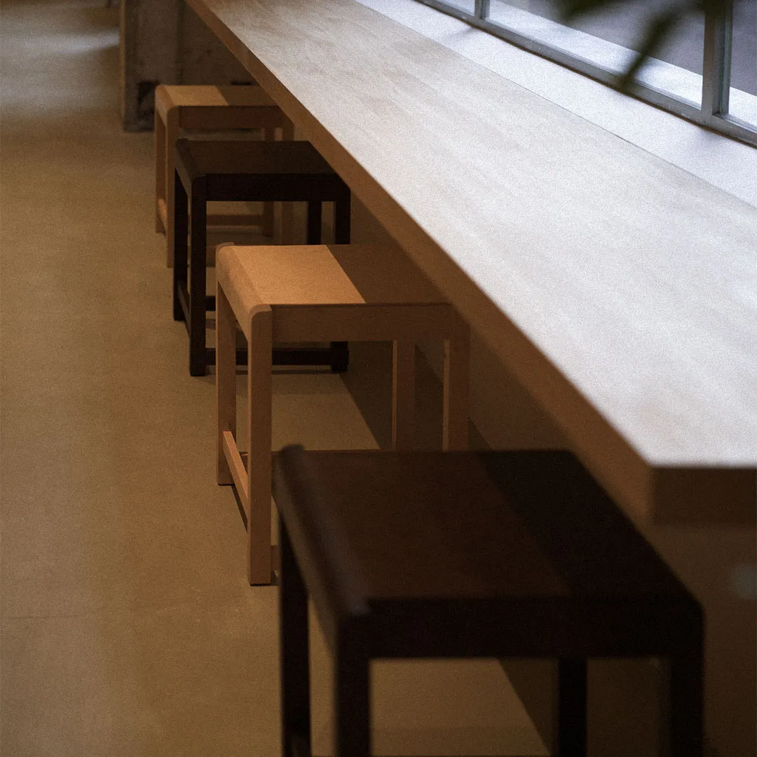 Low Stool 01 krakk - 3