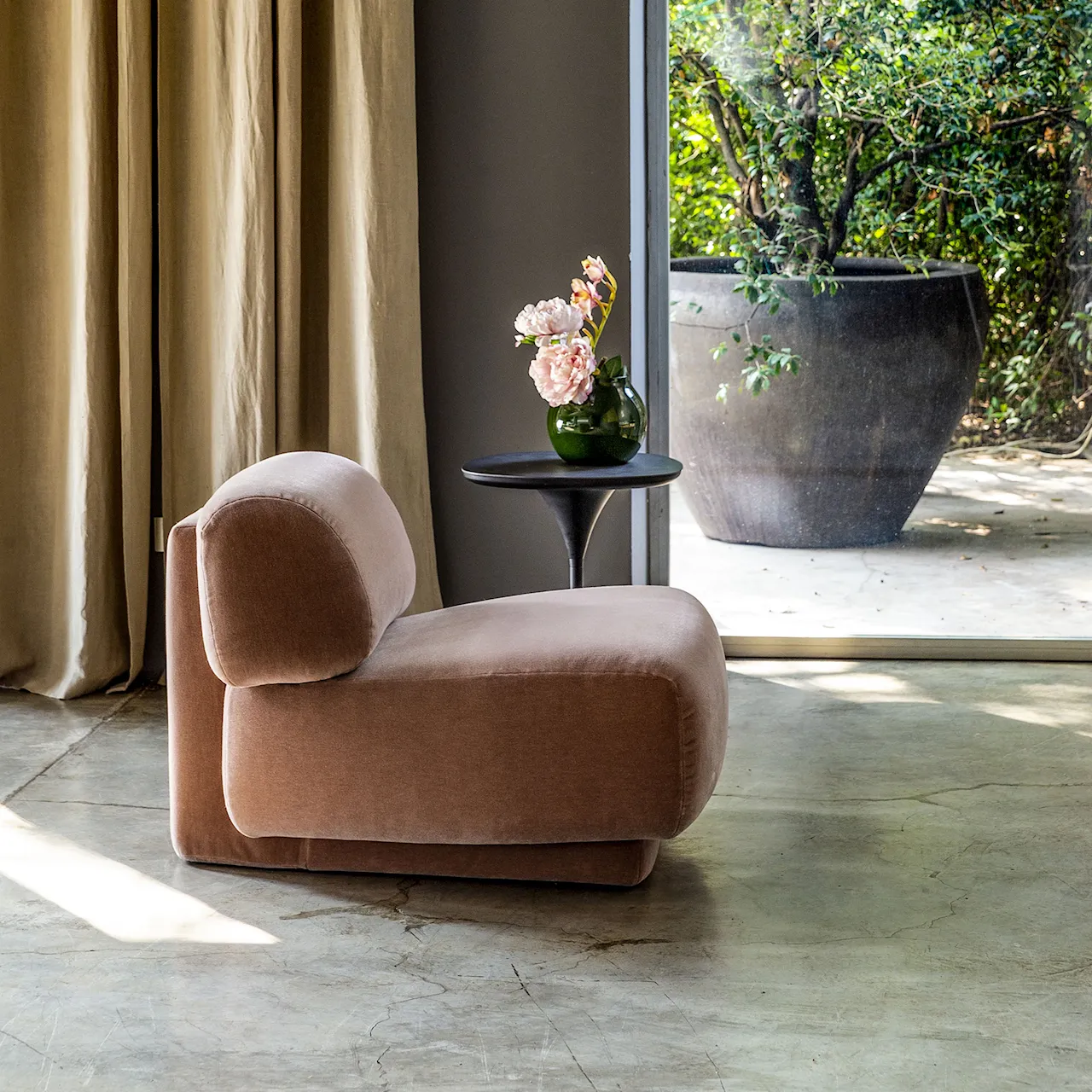 Gogan Armchair