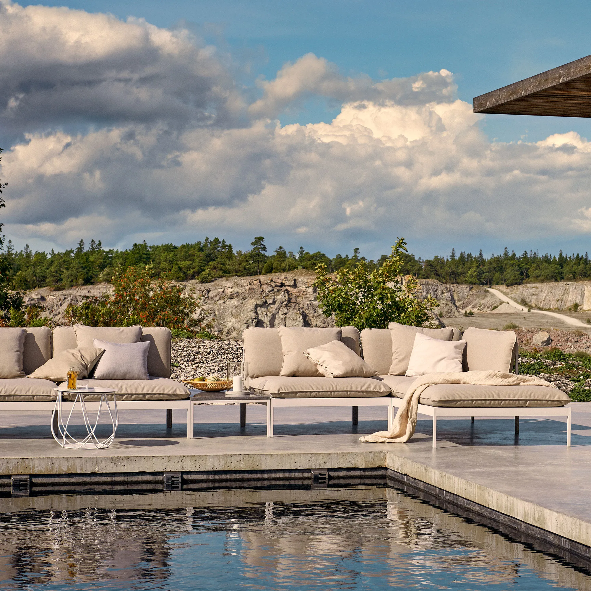 Bönan Lounge Chair - 10