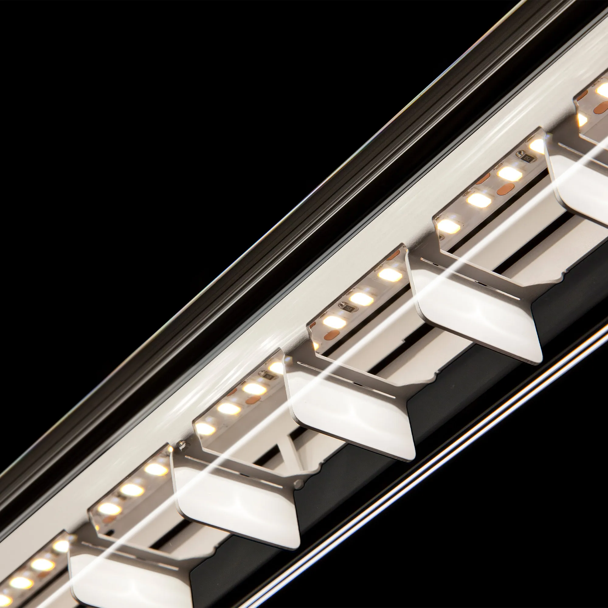 Tubular taklampe - 4