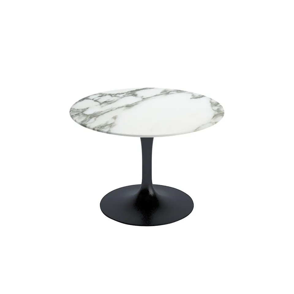 Saarinen Round Table - Soffbord, Svart underrede, skiva i glansig vit Arabescato marmor, H: 36, Ø 51