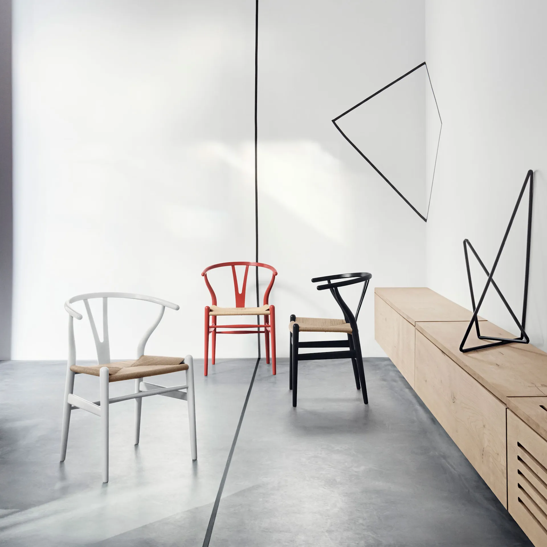 CH24 Y-stol - Bøk/Svart flettet papirsnor - Carl Hansen - Hans J. Wegner - NO GA