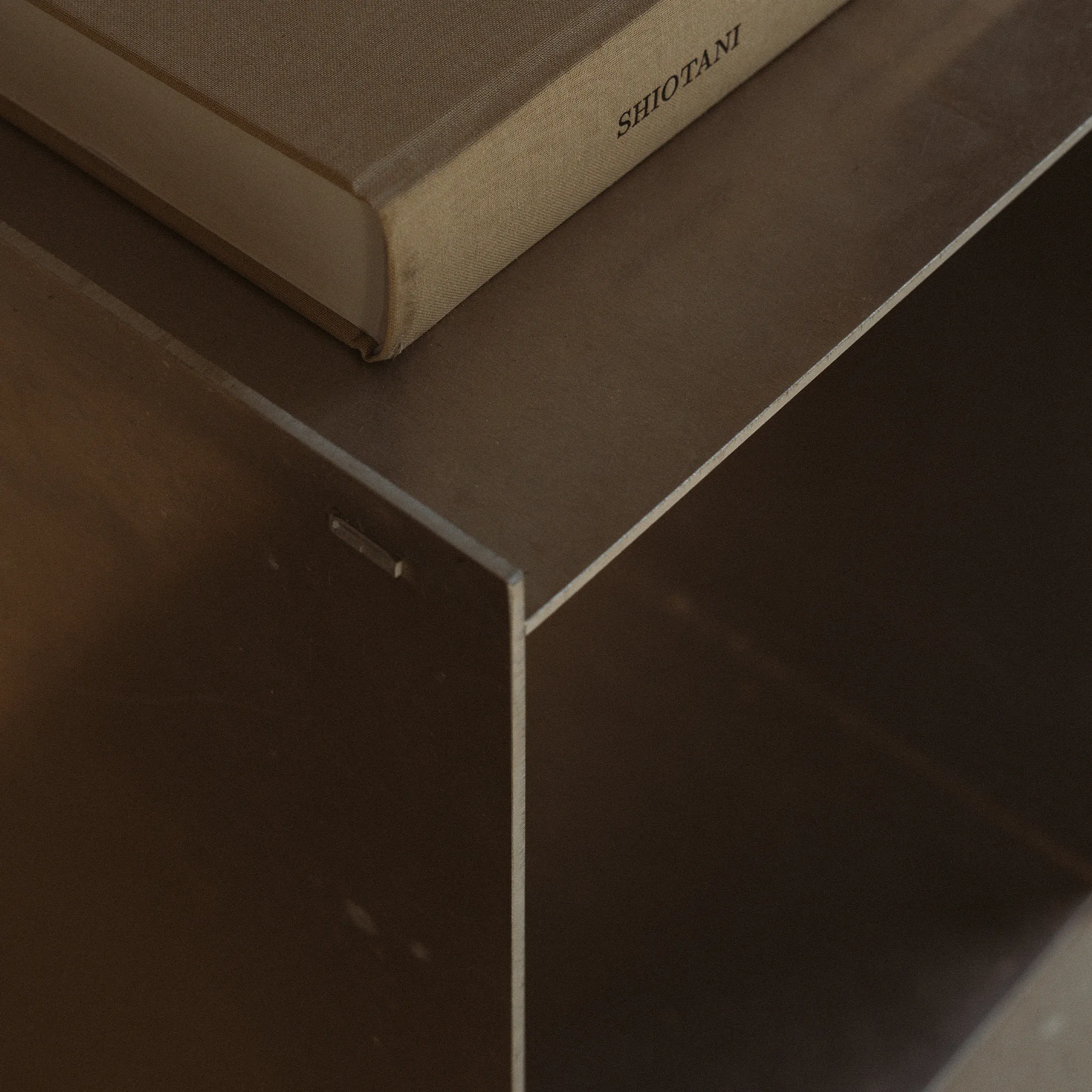 Rivet Box sidebord - 5