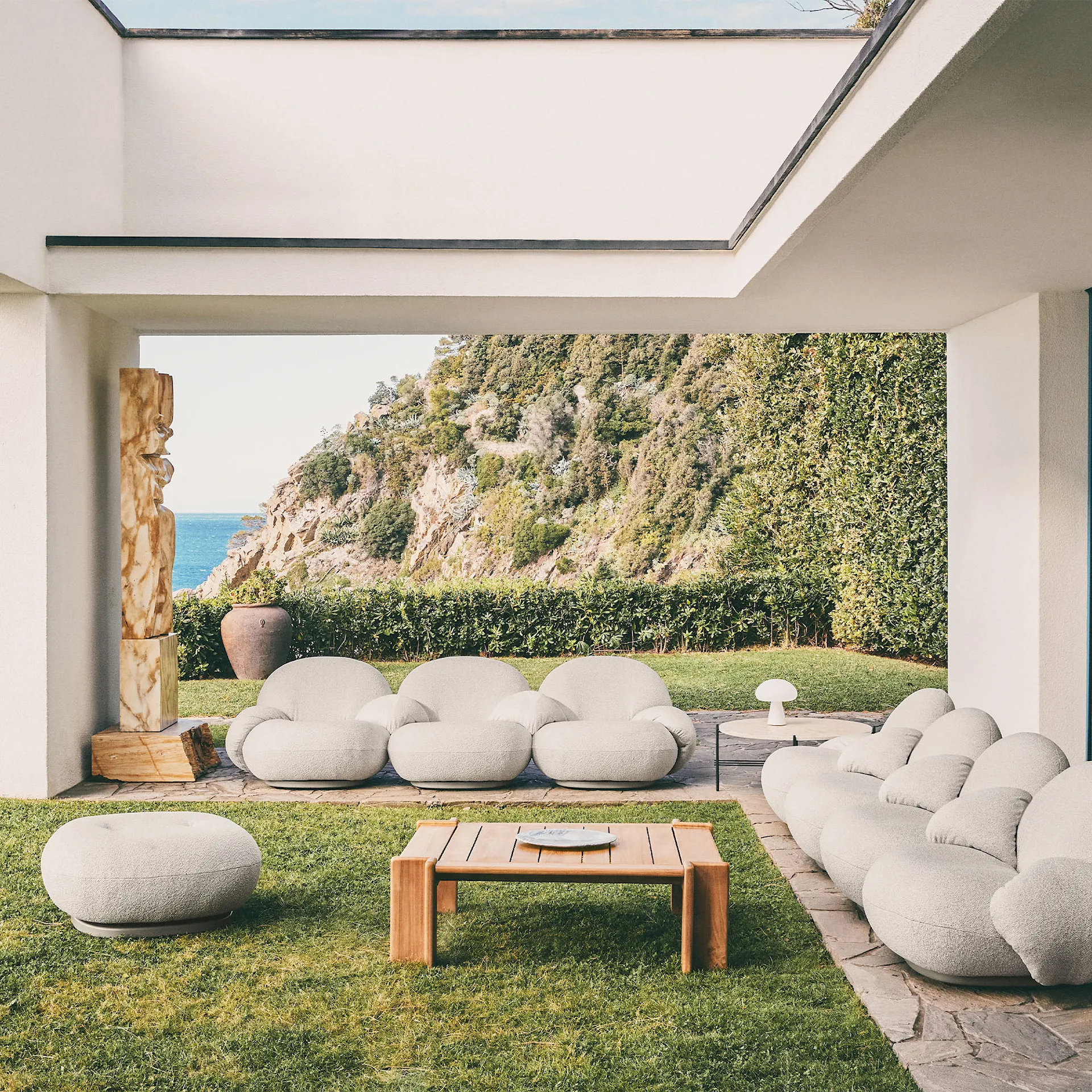 Pacha Outdoor Sofa - Fully Upholstered, 3-seater with armrests - Gubi - Pierre Paulin - NO GA