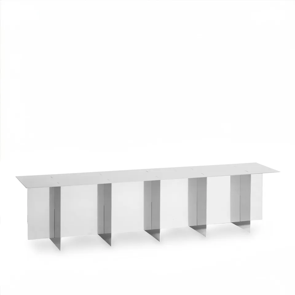 NM01 Bench