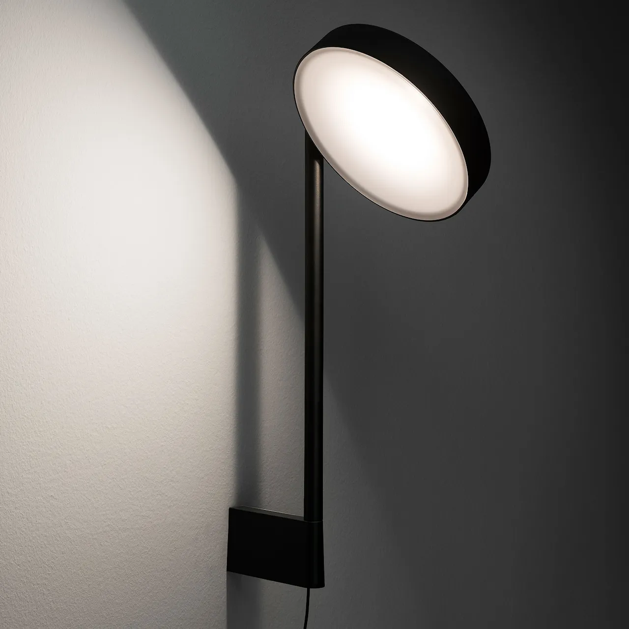 Pastille w182 Lang Arm - Vegglampe