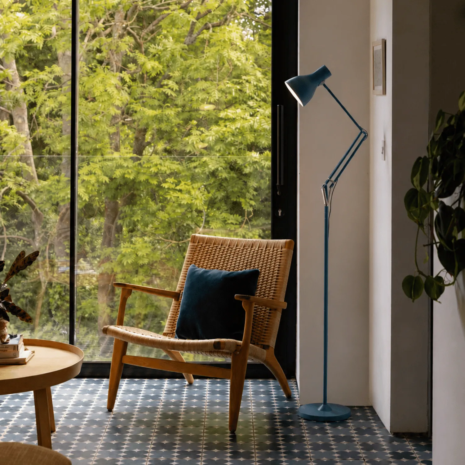 Type 75 Floor Lamp Margaret Howell Edition - 2