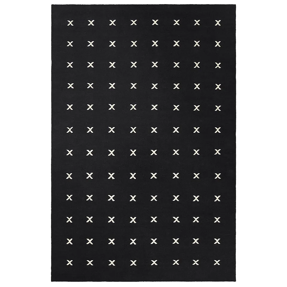 Cross Black/Cream ullteppe