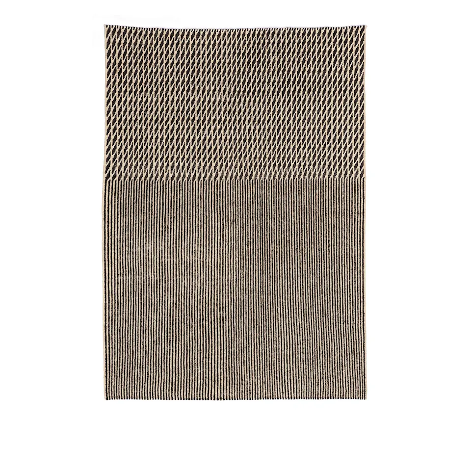 Blur Rug Black