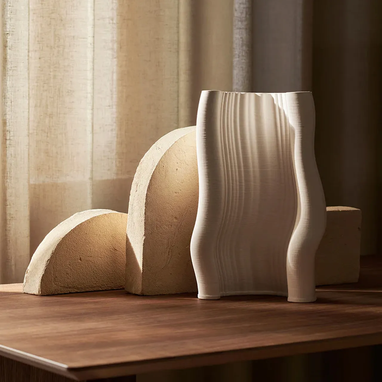 Moire vase