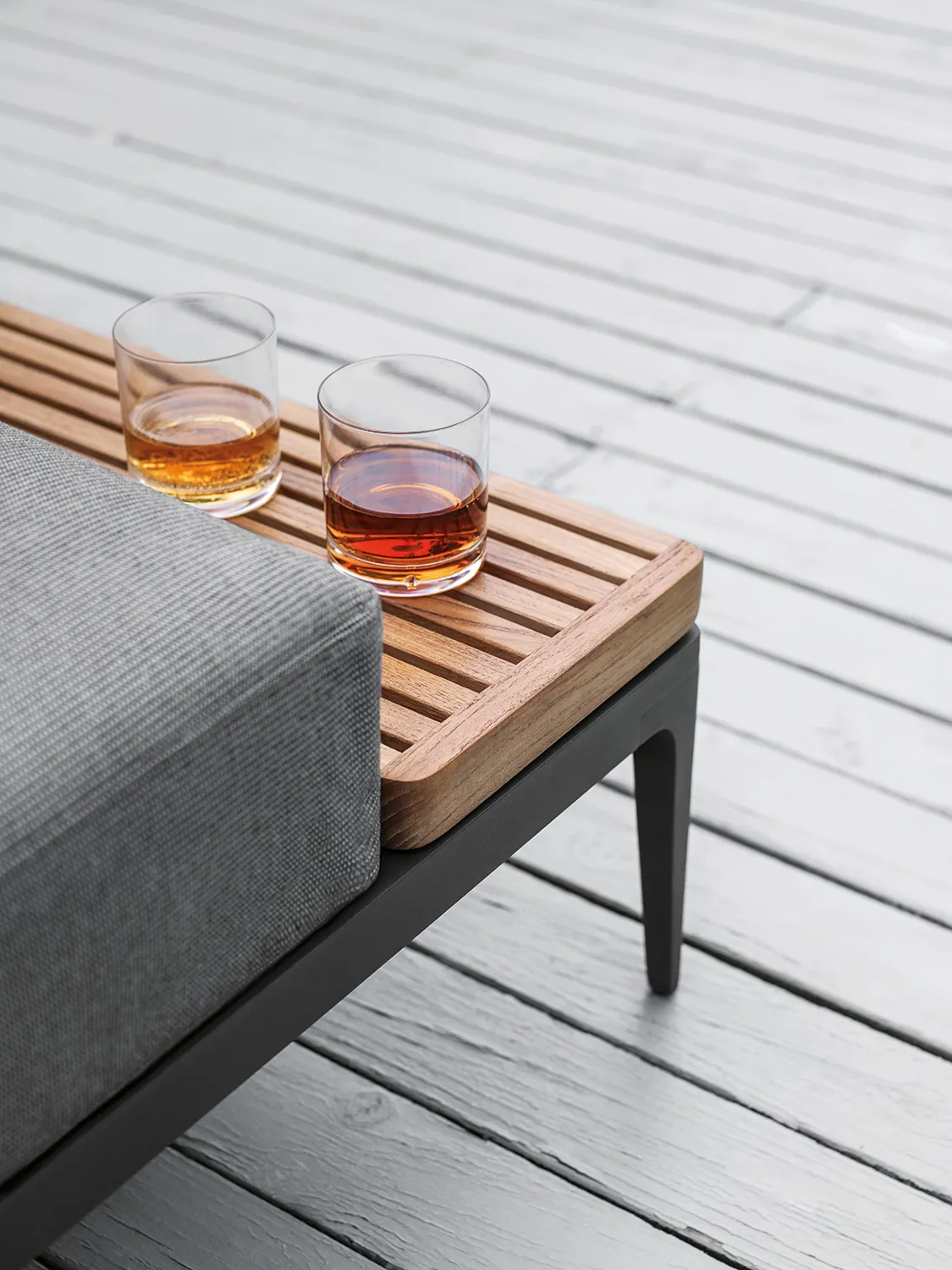 Grid Lounge Ottoman - 10
