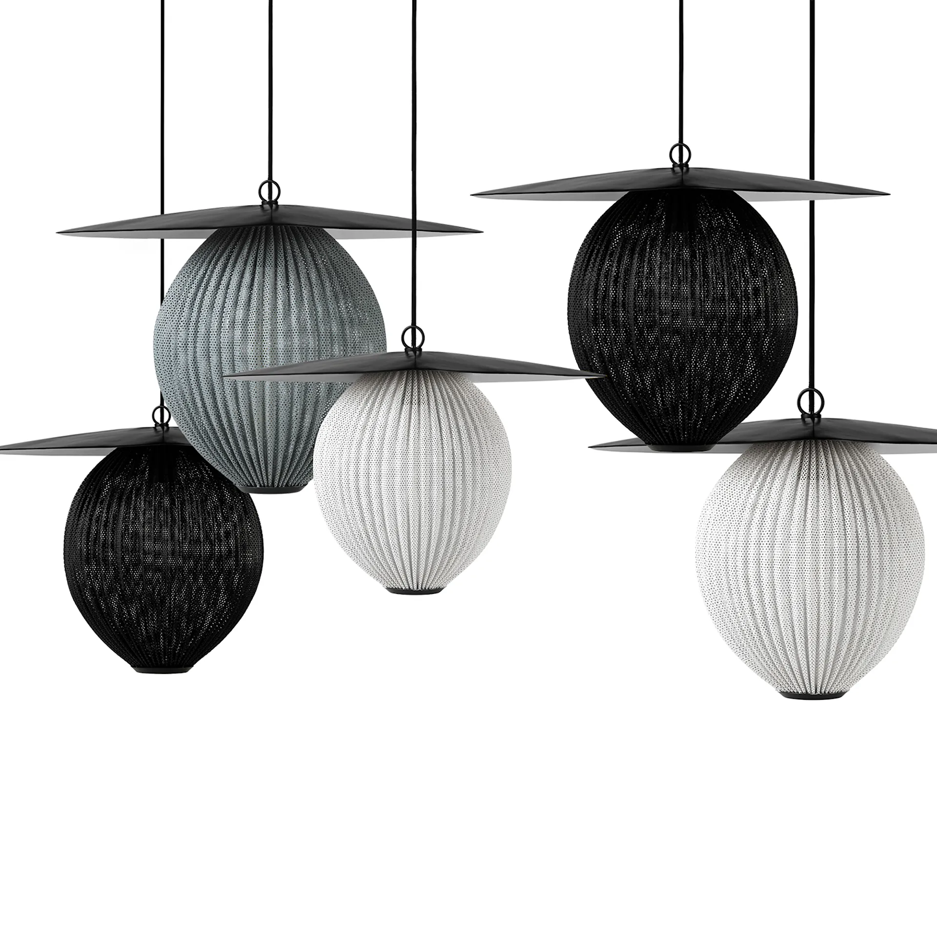 Satellite Pendant Lamp Medium - Gubi - Mathieu Matégot - NO GA