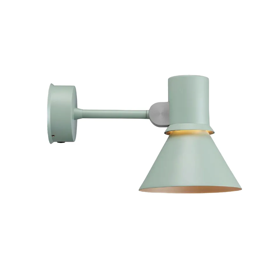 Type 80 Wall Lamp