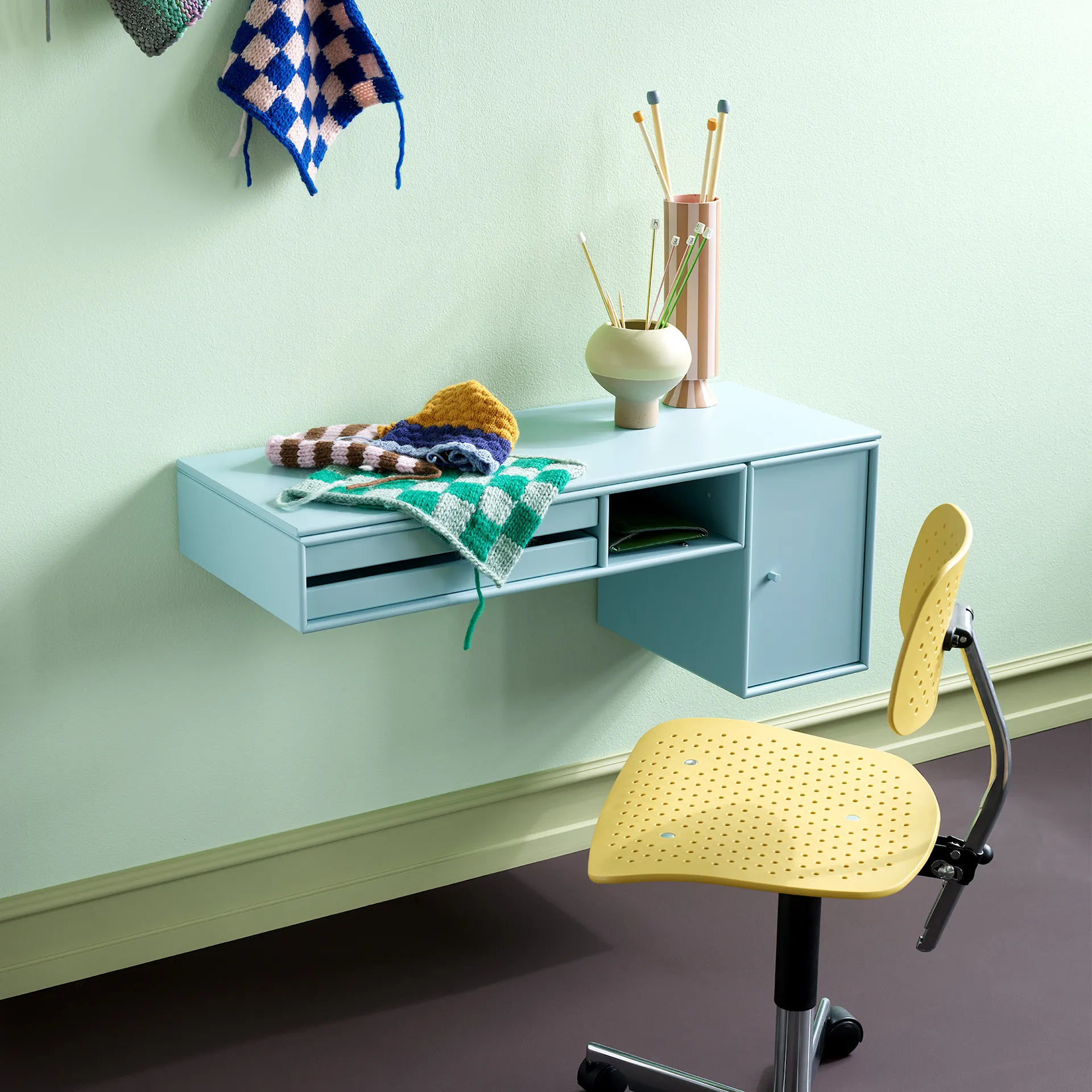 Bureau Work Desk - Montana - Peter J. Lassen - NO GA