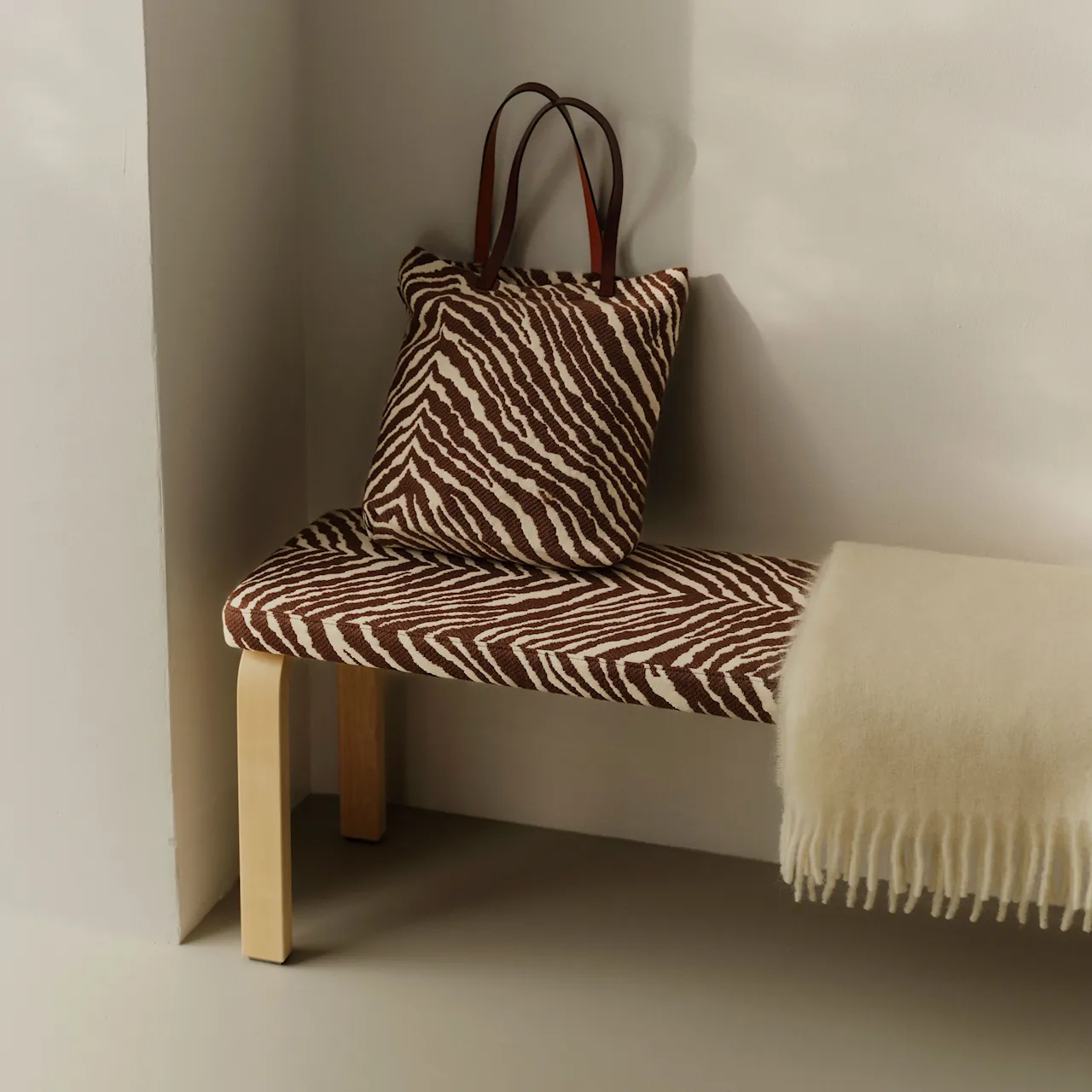 Bench 168B sittebenk